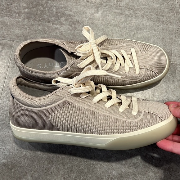 Rothy's Shoes - Rothys Vintage Gray Sneakers - Size 8 - Like New